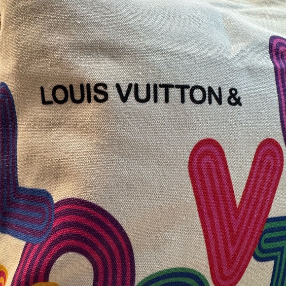 GWP Eco Tote Louis Vuitton Novelty Item from  2022 Shenzhen Museum Exhibition - Picture 4 of 11
